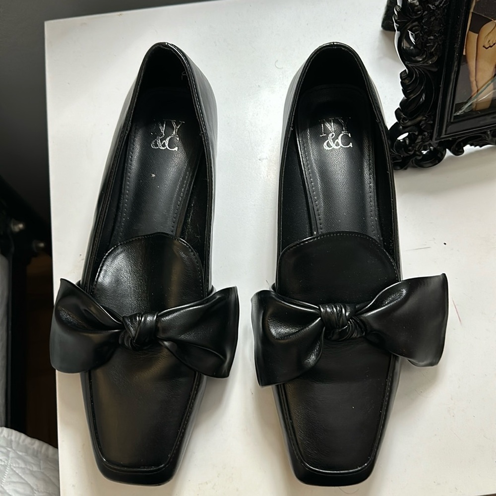 NY&C bow oxfords size 9